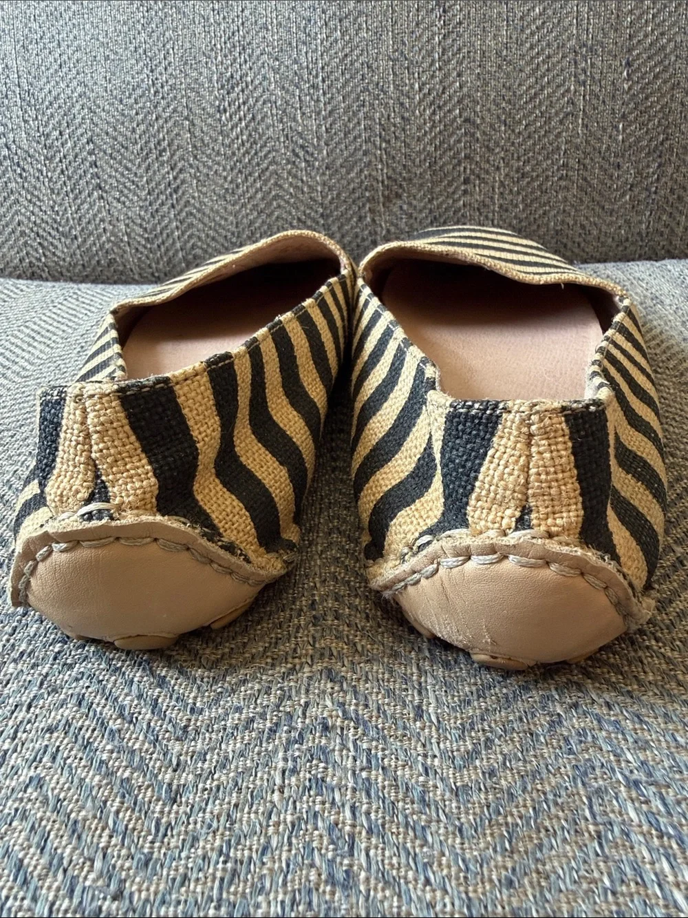 Eileen Fisher Burlap Black Strap Tan Jute Driving Shoes Size: 10